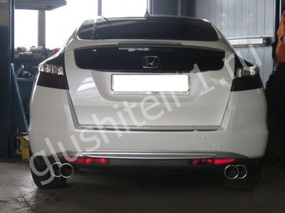 Установка насадки на глушитель  Honda Crosstour
